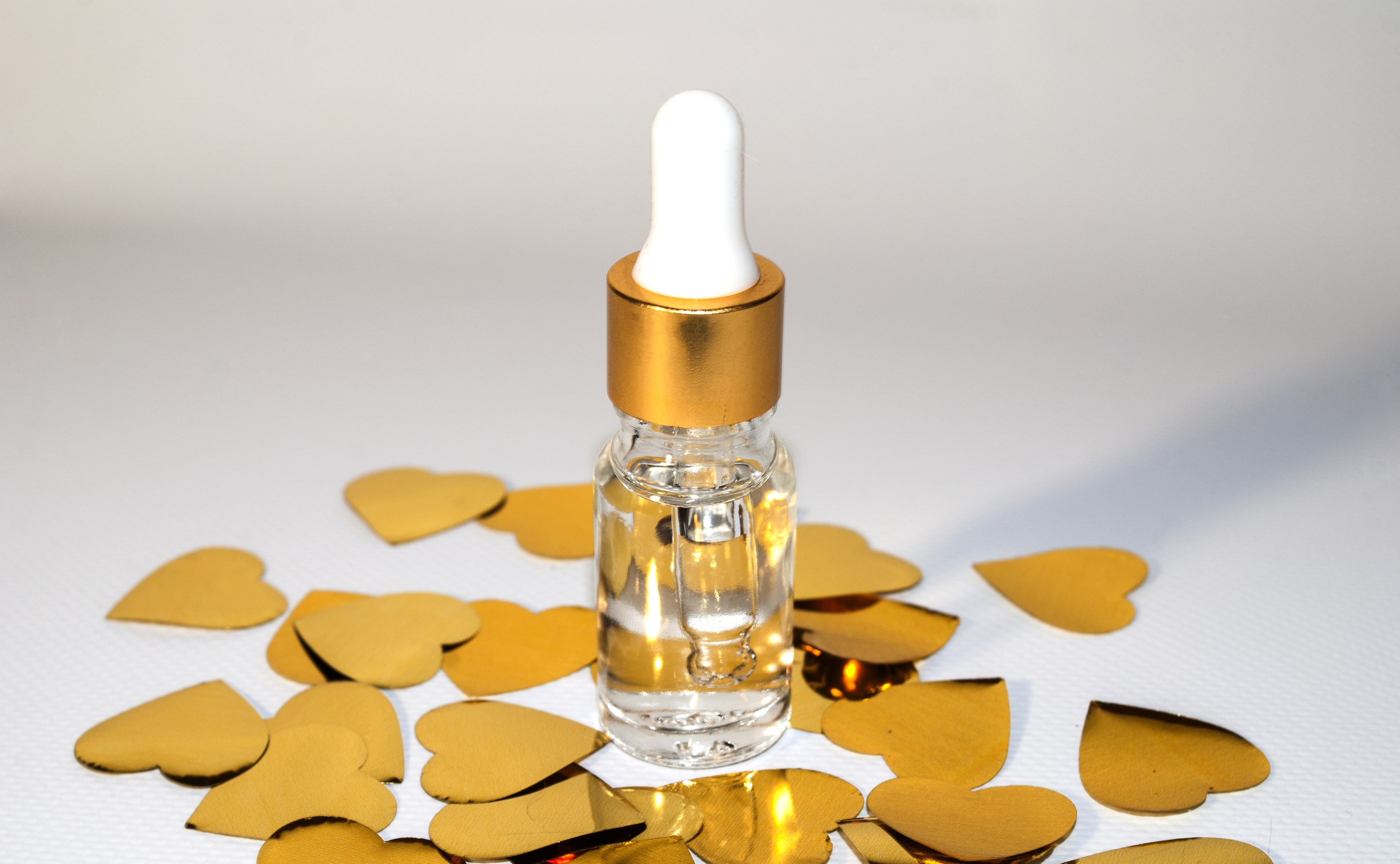 Use this instead of pheromone perfumes…time to be lathered & slathered, body oil